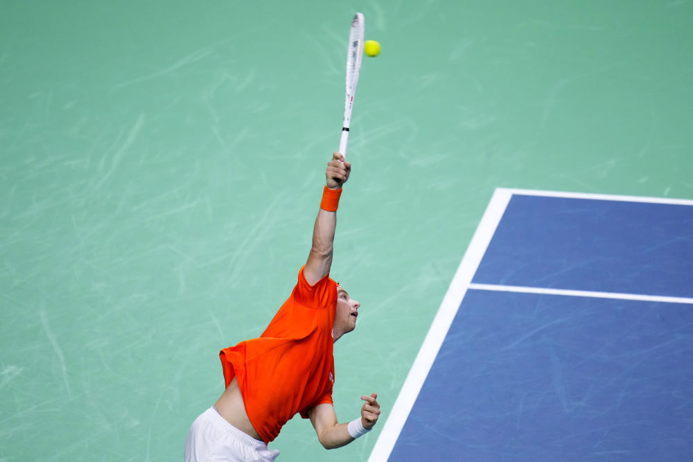 把注意力集 把注意力集