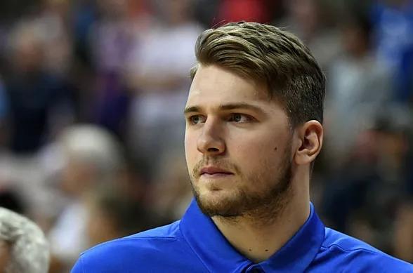 上的表现再 上的表现再