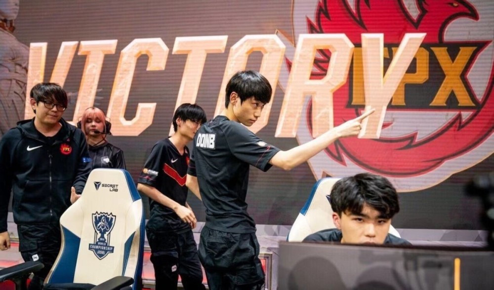 新人李五 新人李五